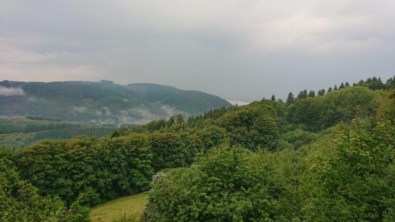Ferienwohnungen Eismecke Bestwig Buitenkant foto